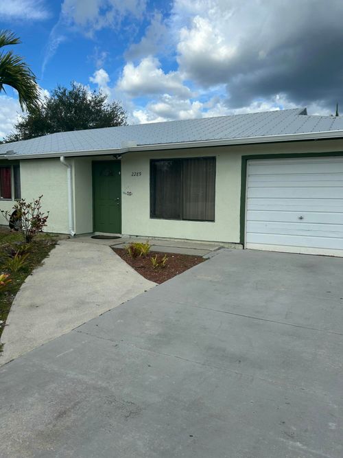2289 Se Seamist St, Port St. Lucie, FL, 34952-6851 | Card Image