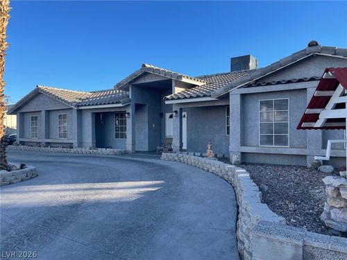 4465 E Cleveland Ave, Las Vegas, NV, 89104-5617 | Card Image