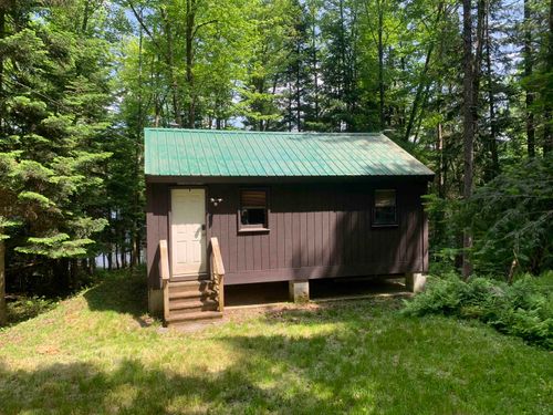 505 River Rd, Pittsburg, NH, 03592-5674 | Card Image