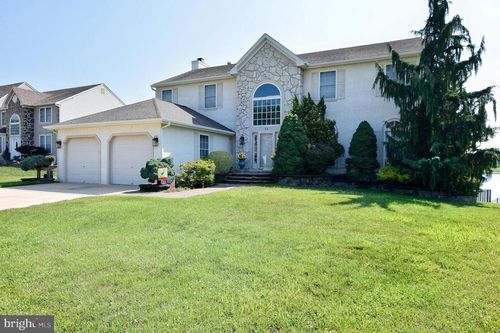 13 Waterview Dr, SICKLERVILLE, NJ, 08081-1683 | Card Image