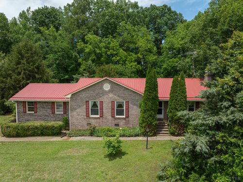 20586 Kings Hwy, Randolph, VA, 23962-4002 | Card Image