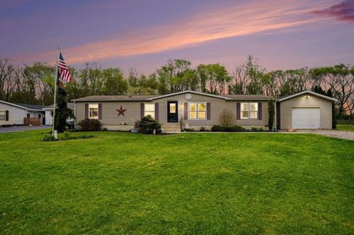 54720 Merry Dr, Elkhart, IN, 46516-5383 | Card Image