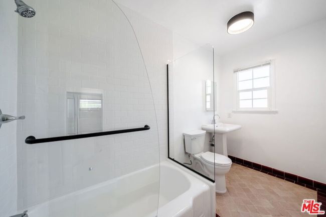 Bathroom (from similar unit, t | Image 6