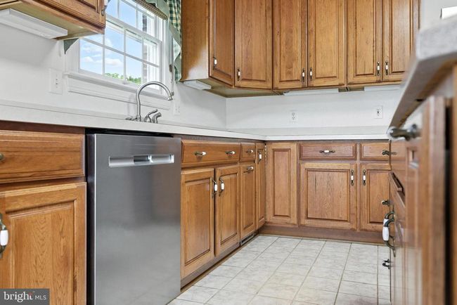 360 Lazy River East Rd, House other with 4 bedrooms, 5 bathrooms and null parking in Luray VA | Image 18