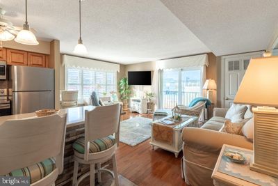 102 - 14100 Coastal Highway, Condo with 1 bedrooms, 2 bathrooms and null parking in OCEAN CITY MD | Image 1