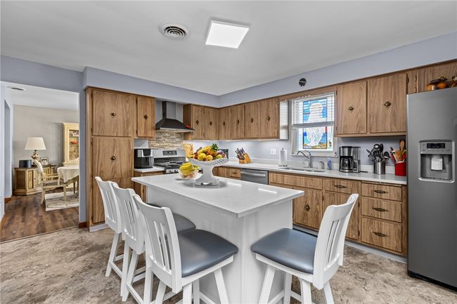 1725 Vance Ave, House other with 4 bedrooms, 3 bathrooms and 2 parking in Coraopolis PA | Image 10