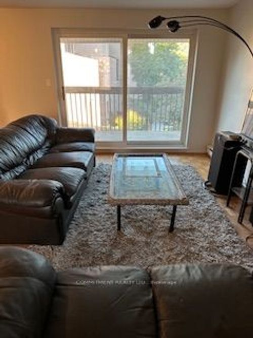 277-3060 Constitution Blvd, Mississauga, ON, L4Y3X8 | Card Image