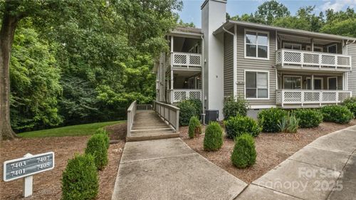 7403 Ashfield Ct, Charlotte, NC, 28226-7177 | Card Image