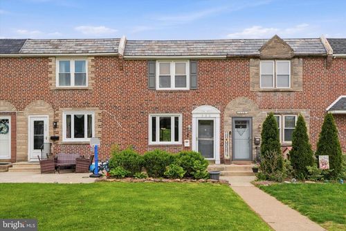 332 Gramercy Dr, Clifton Hts, PA, 19018-1109 | Card Image
