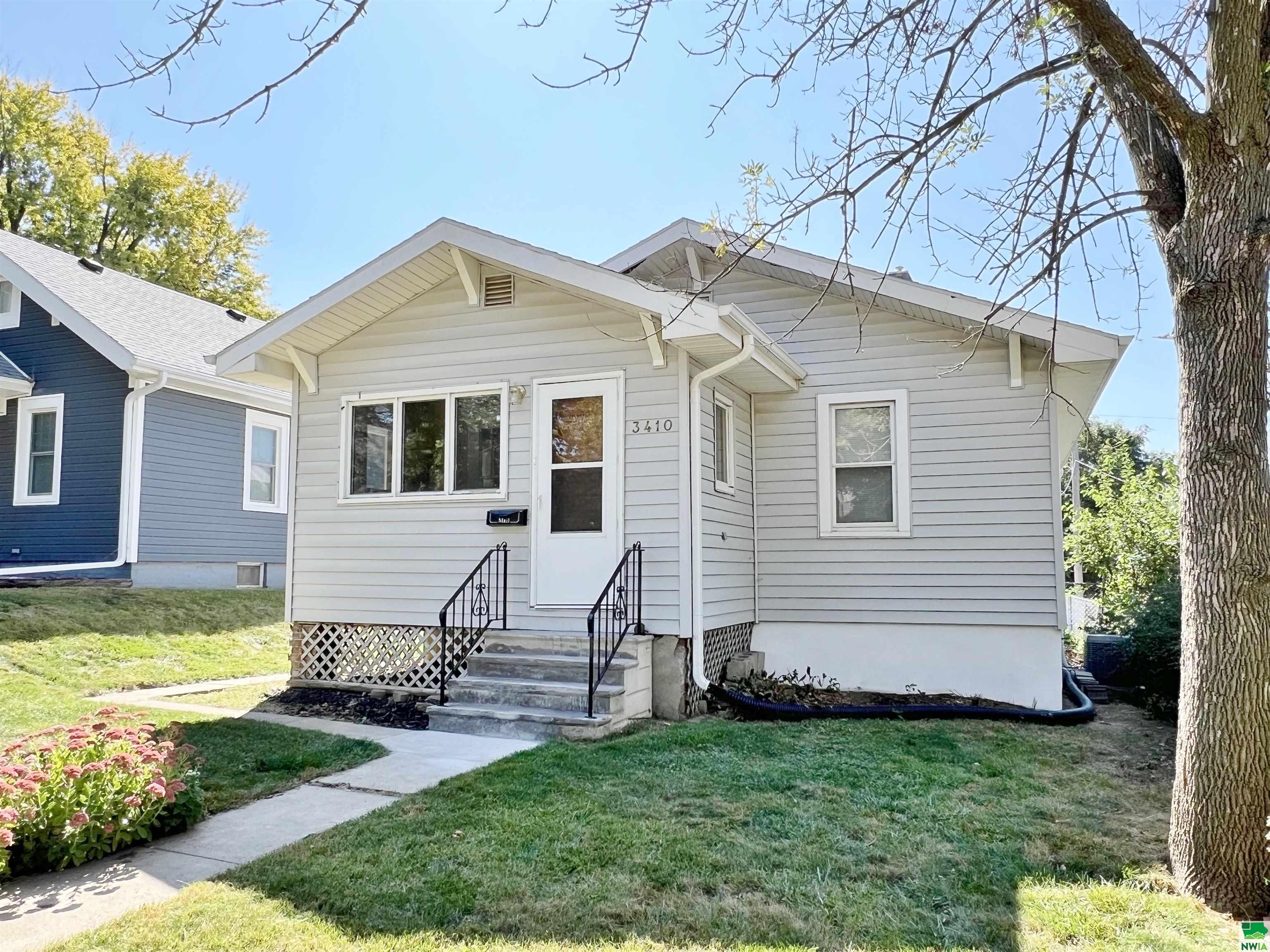 7th Ave, Sioux City, IA 51106