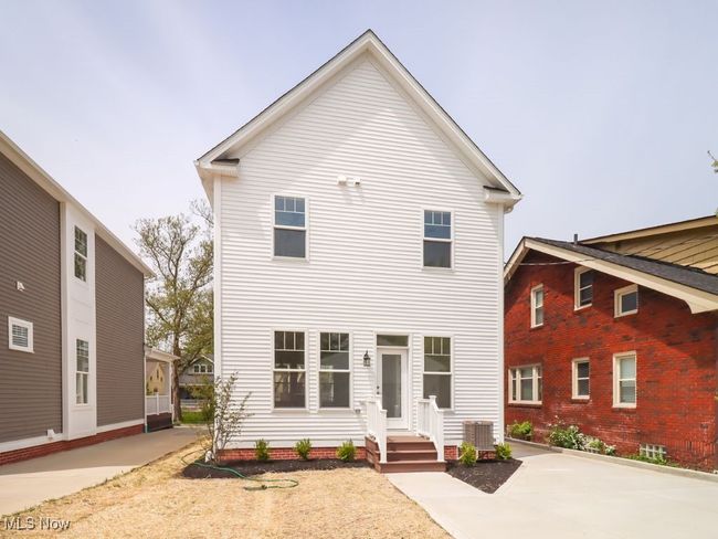 3516 Hildana Rd, House other with 3 bedrooms, 3 bathrooms and null parking in Shaker Heights OH | Image 6