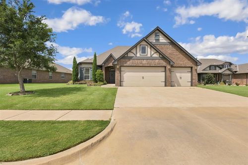 4901 Nw 155th St, Edmond, OK, 73013-9666 | Card Image