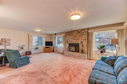 1108 Choteau St, Helena, MT, 59601-2153 | Card Image