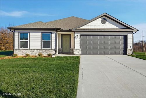 521 Se Nelson Dr, Blue Springs, MO, 64014-5244 | Card Image