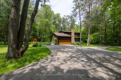 2154 Concession Rd 10, Blackstock, ON, L0B1B0 | Card Image