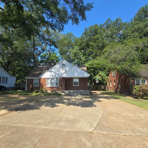 639 Houston St, Memphis, TN, 38111-5805 | Card Image