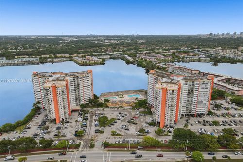 apt-221w-1301 Ne Miami Gardens Dr, Miami, FL, 33179-4728 | Card Image