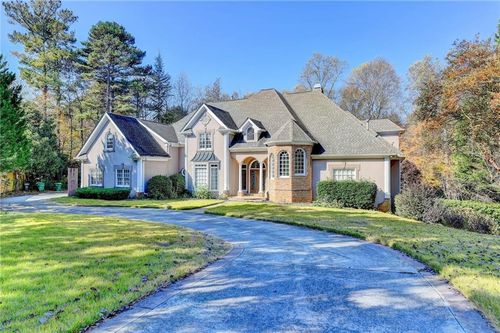 3871 River Mansion Dr, Peachtree Corners, GA, 30096-6148 | Card Image