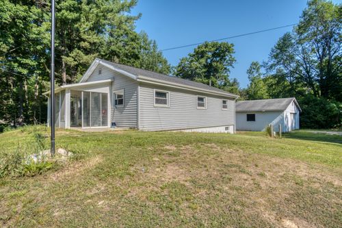 17837 55th Ave, Barryton, MI, 49305-9753 | Card Image
