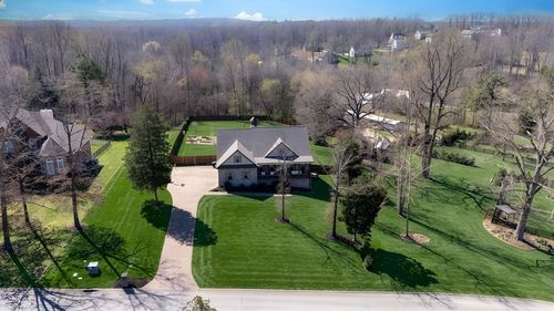 111 Amelia Dr, Bon Aqua, TN, 37025-5149 | Card Image