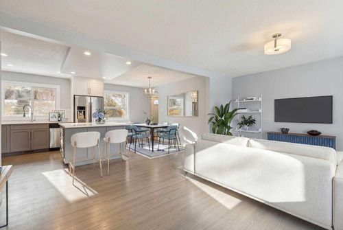 40 Henefer Rd Sw, Calgary, AB, T2V3B4 | Card Image