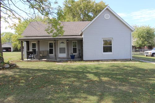 203 N Main St, Rogersville, MO, 65742-9386 | Card Image