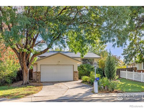 2220 Meadow St, Longmont, CO, 80501-1226 | Card Image