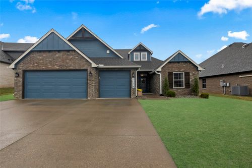 3014 N Briarwood Avenue, Catoosa, OK, 74015 | Card Image
