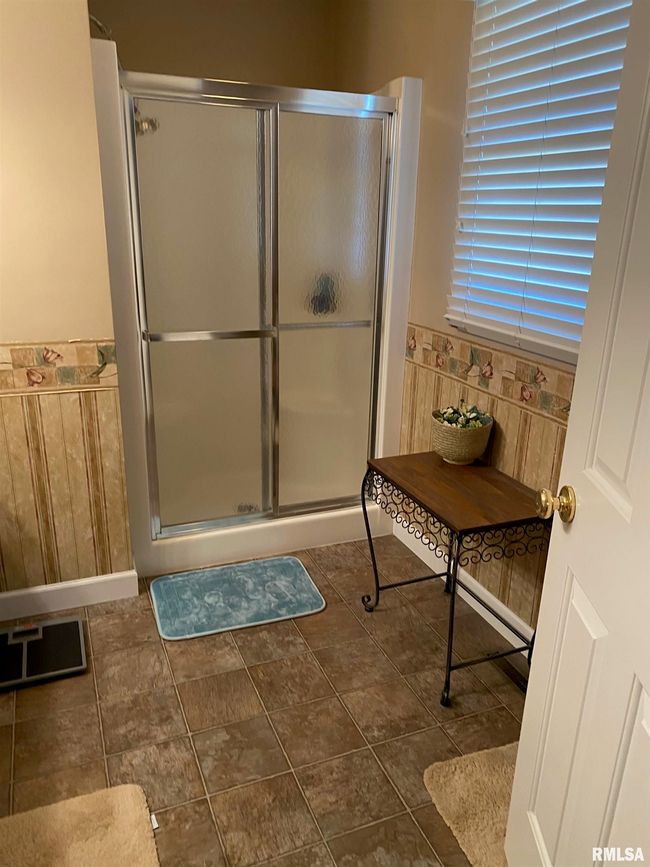 11012 N Rhonda Way, House other with 3 bedrooms, 3 bathrooms and null parking in Dunlap IL | Image 28
