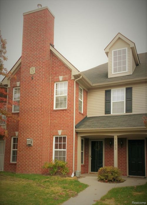 4105 Berkeley Ave, Canton, MI, 48188-7227 | Card Image