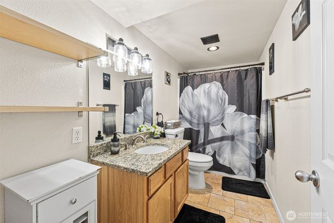 20311 Orting Kapowsin Hwy E, House other with 3 bedrooms, 3 bathrooms and 3 parking in Graham WA | Image 21