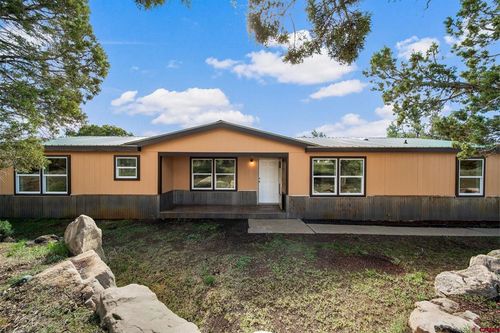 194 Hollow Ridge Rd, Durango, CO, 81301-7244 | Card Image