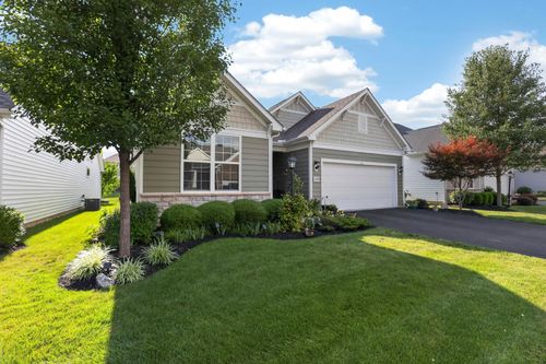 12209 Rooster Tail Dr, Pickerington, OH, 43147-7586 | Card Image