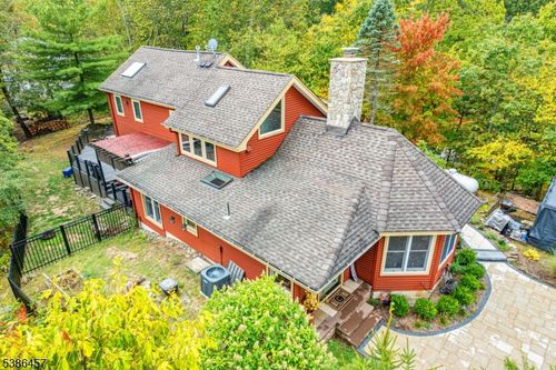 56 Terra Cotta Rd, Hewitt, NJ, 07421-2947 | Card Image