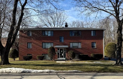 apt-12-320 Elm St, Southbridge, MA, 01550-3039 | Card Image