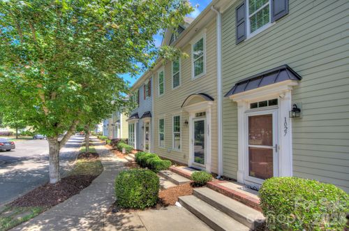 1023 White Point Dr, Huntersville, NC, 28078-3405 | Card Image