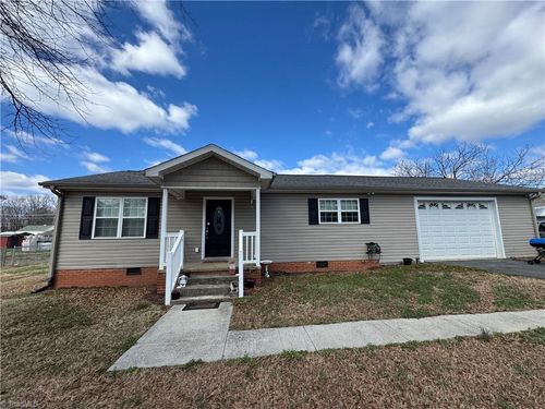 4253 Brown Loop, Randleman, NC, 27317-7118 | Card Image