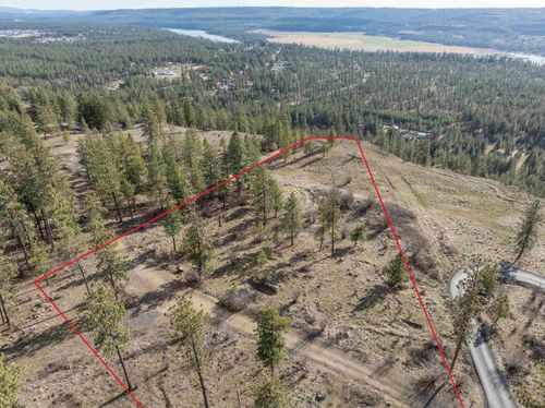 6XXX Pine Ridge Way, Nine Mile Falls, WA, 99026 | Card Image