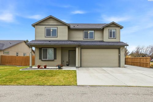 6853 W 4th Ave, Kennewick, WA, 99336 | Card Image