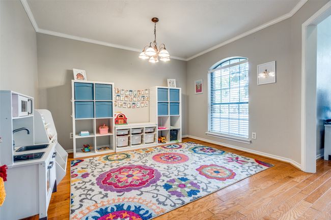 Dining or flex space | Image 22