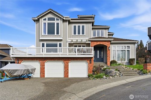2626 Nw 204th Street, Shoreline, WA, 98117 | Card Image