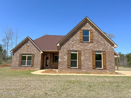 290 Poplar Ln, Holly Springs, MS, 38635-1002 | Card Image