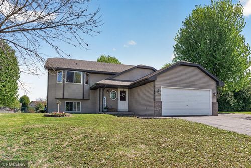 6124 258th St, Wyoming, MN, 55092-7325 | Card Image