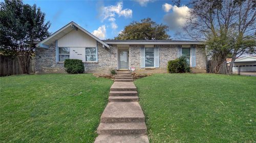 3317 S Edelweiss Drive, Grand Prairie, TX, 75052 | Card Image