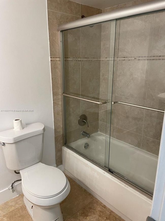 APT-133 - 608 Ne 2 Nd St, Condo with 2 bedrooms, 2 bathrooms and null parking in Dania Beach FL | Image 31