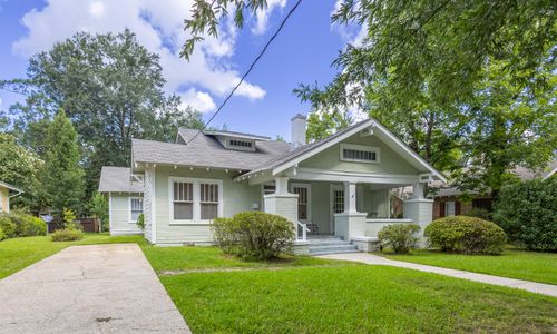 903 Corinne St, Hattiesburg, MS, 39401-4252 | Card Image