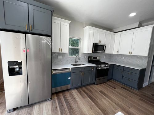 0-56 Pelham St, Methuen, MA, 01844-2906 | Card Image