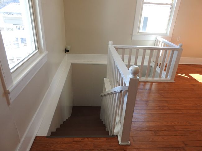106 S Boss Row, House other with 3 bedrooms, 2 bathrooms and null parking in Fries VA | Image 15