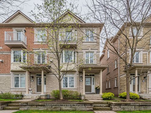 42 Rosewood Ave, Mississauga, ON, L5G4W3 | Card Image