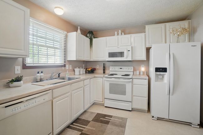 1111 Harley Run Dr, House other with 3 bedrooms, 3 bathrooms and null parking in Blacklick OH | Image 11
